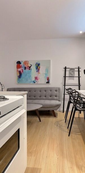 Beau Studio Meublé TOUT COMPRIS(Plateau) - Photo 1