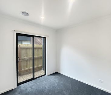 🏡 Brand New 4-Bedroom House in Wallan - Photo 5