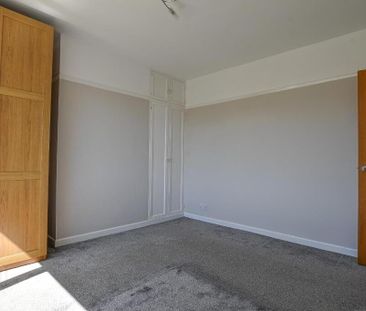 9 Crawfordsburn Road, Bangor, BT20 3QT - Photo 3