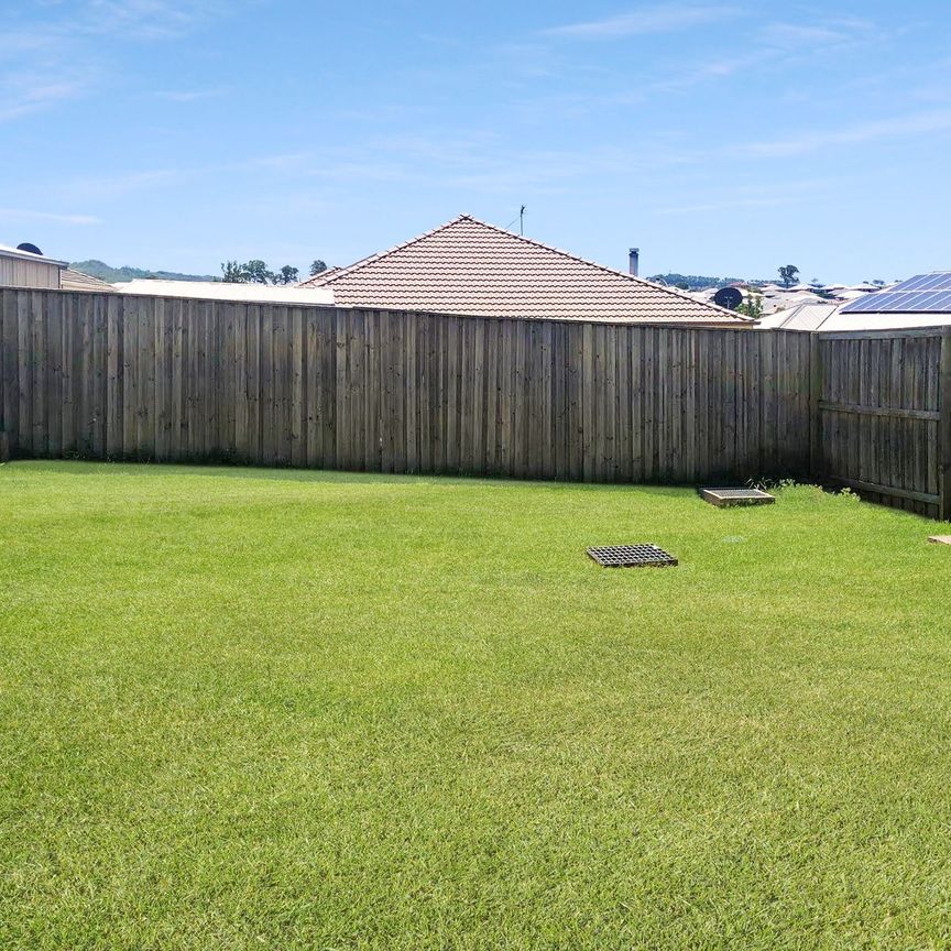 1/74 Redgum Cct, 2320, Aberglasslyn Nsw - Photo 1