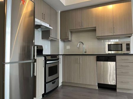 For Lease - 68 Canterbury Place Unit# 2001, Toronto, Ontario - Photo 5
