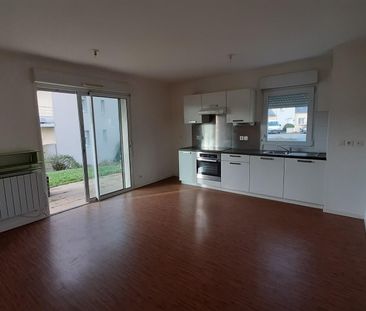 location Appartement T2 DE 41.16m² À PLOEREN - Photo 2