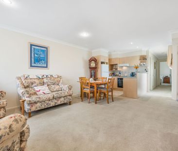 1/6 Condon Avenue, Port Macquarie NSW 2444 - Townhouse For Rent | D... - Photo 4