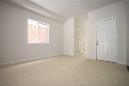 For Lease - 238 Lormont Boulevard, Hamilton, Ontario - Photo 5