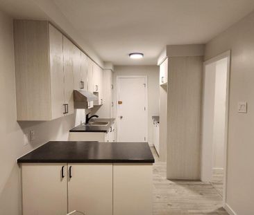 4 1/2 Vieux Longueuil à 2 pas de Saint-Charles - Photo 2