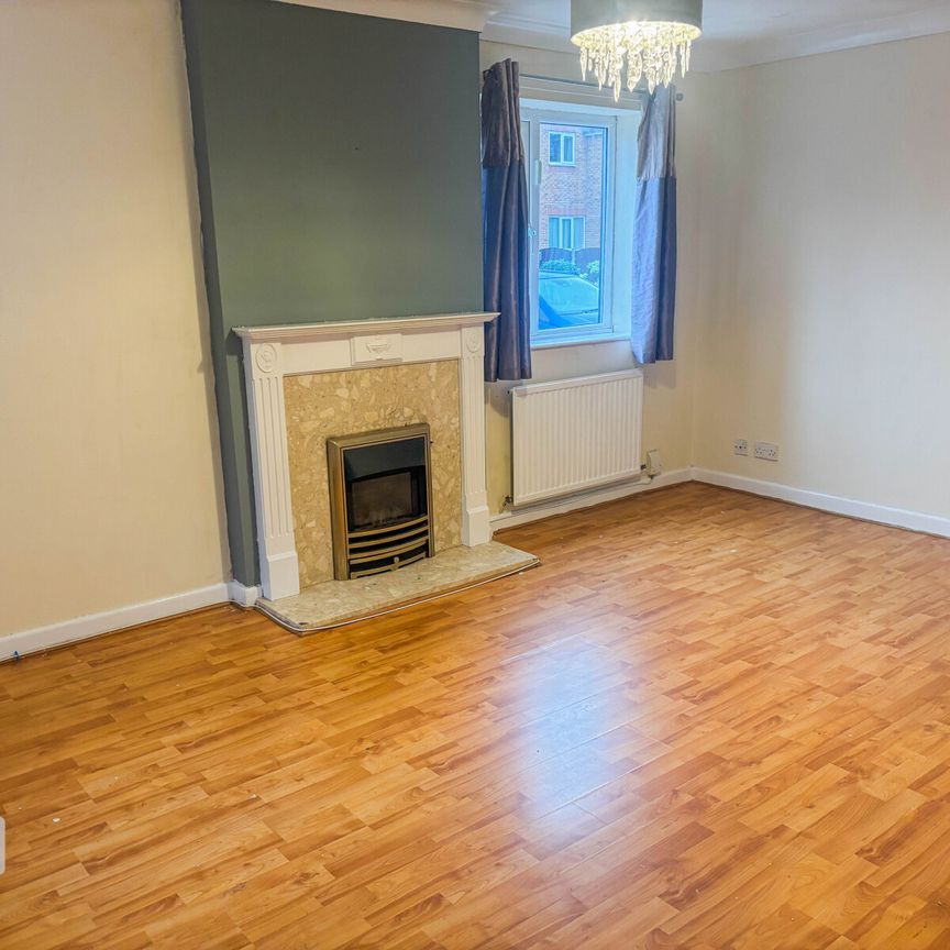 Dunlin Close - Photo 1