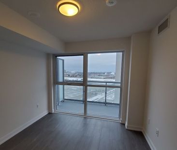 For Lease - 225 Village Green Square Unit# 1107, Toronto, Ontario - Photo 2