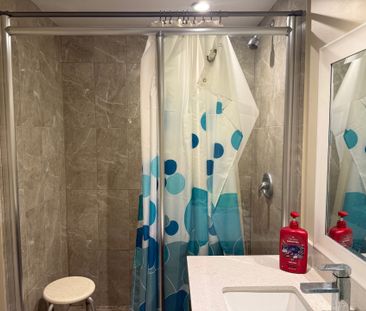 For Lease - 72 La Rose Avenue, Toronto, Ontario - Photo 5