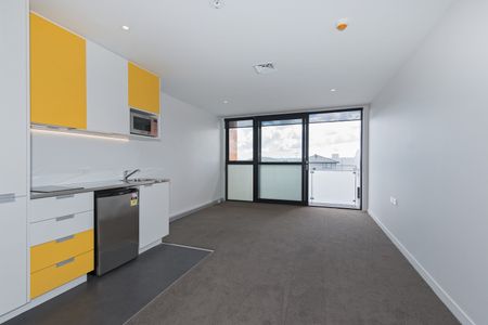 The Orange - Photo 4