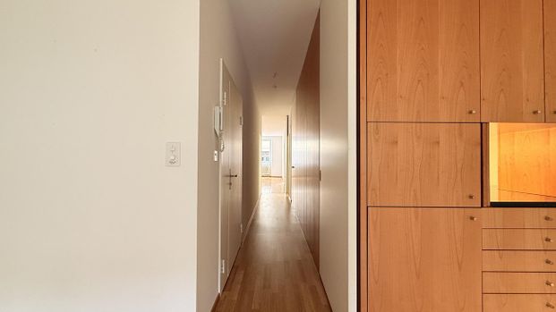 Grosszügige 3-Zimmer-Altstadtwohnung am Spalenberg mit Balkon - Foto 1