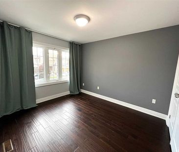 For Lease - 2293 Crestmont Drive, Oakville, Ontario - Photo 3