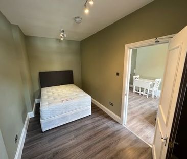 1 Bed Flat, Malwood Road, SW12 - Photo 6