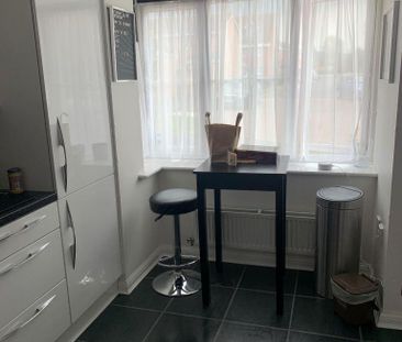 4 bedroom house to rent - Photo 6