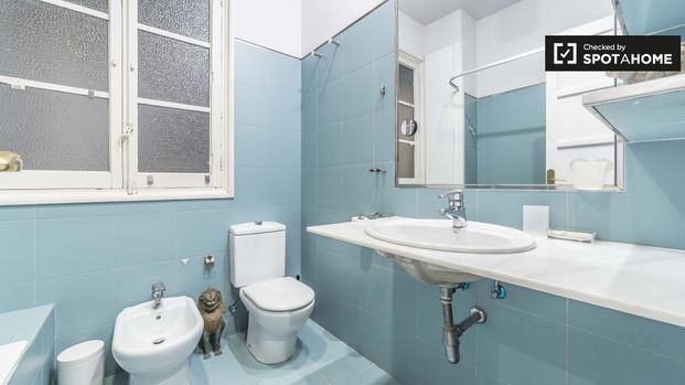 valencia, Valencian Community 46004 - Photo 1