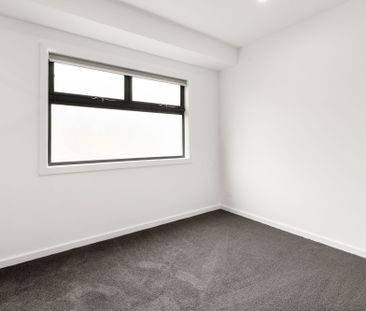 Spacious & Modern - Photo 6