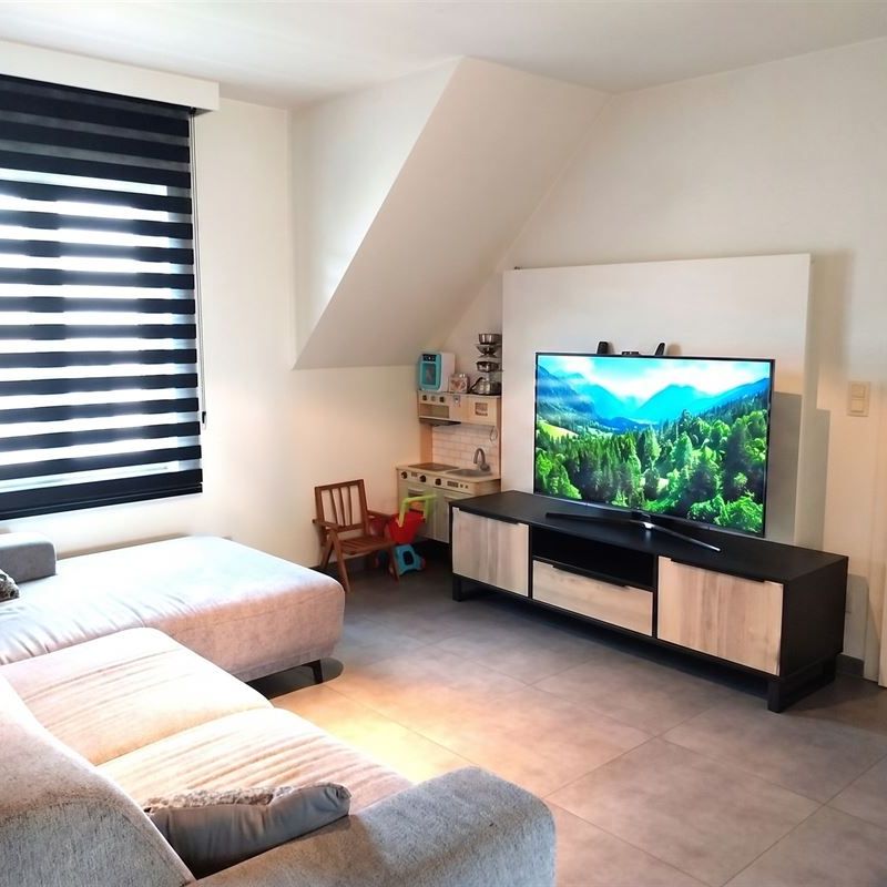 TE HUUR: Duplex-appartement met 3 slaapkamers en garage te Heusden-Zolder! - Photo 1