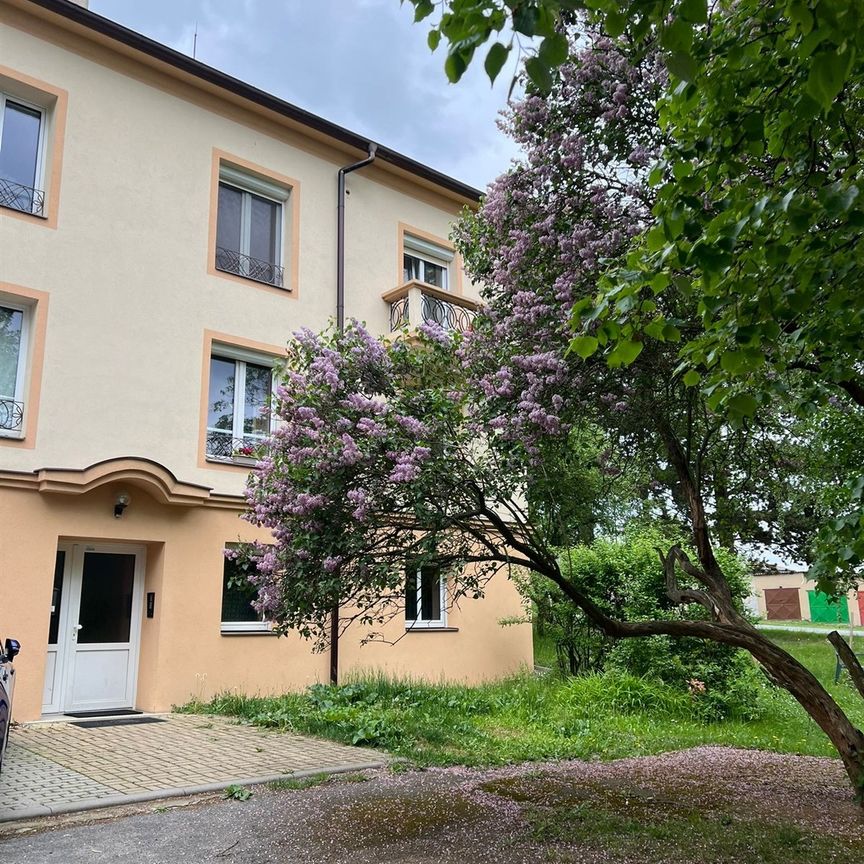 Pronájem bytu 2+kk 50 m², 5. května 568, Mníšek pod Brdy - Photo 1
