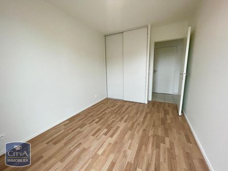 Location Appartement 4 pièces 82m² VILLEURBANNE 69100 - Photo 4