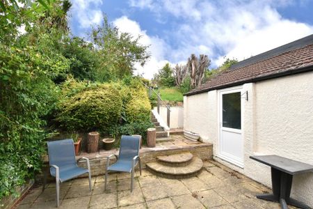 3 bedroom terraced house to rent - Photo 4