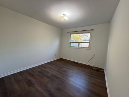 For Lease - 15 Abigail Place, Toronto, Ontario - Photo 2