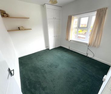 3 bedroom end of terrace house to rent - Photo 5