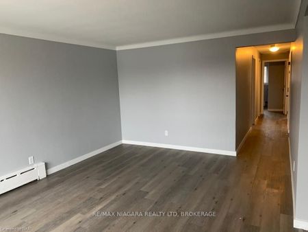 For Lease - 34 St. George Street Unit# UPPER, St. Catharines, Ontario - Photo 2