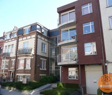 Appartement te huur in Jette - Photo 1