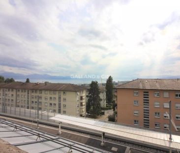 Appartement de 3.5 pièces avec sauna dans une chambre et jardin commun - Foto 4