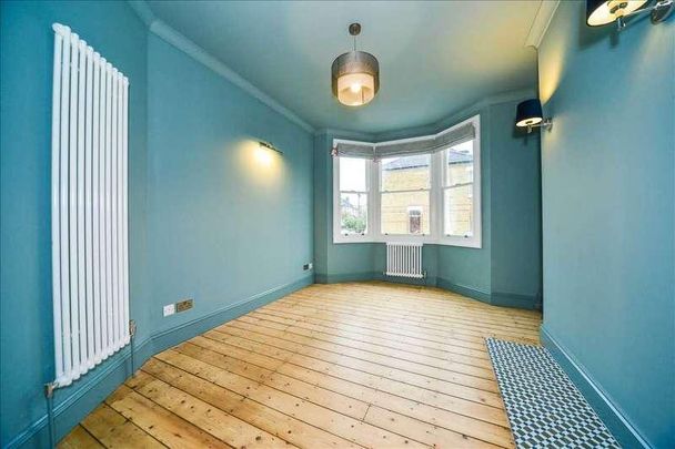 Bexhill Road, London, SE4 - Photo 1