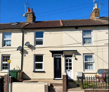 3 bedroom terraced house to rent - Photo 5