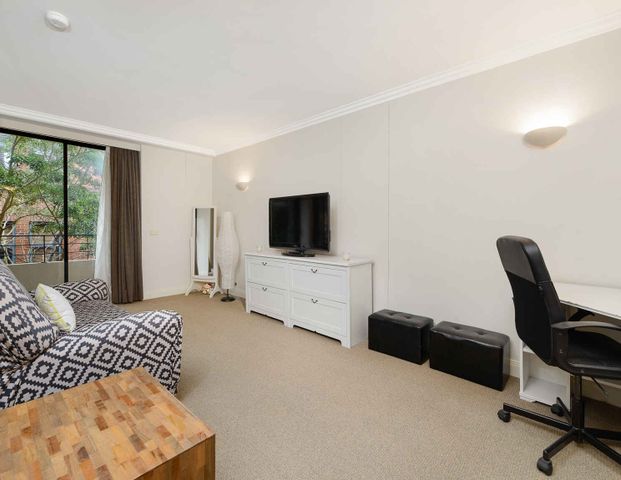 207/2 Langley Avenue, Rooty Hill - Photo 1