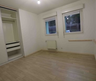 Location Appartement 3 pièces 69m² TOURCOING 59200 - Photo 4
