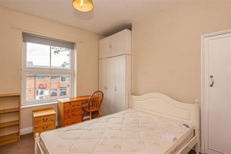 5 bedroom house to rent - Photo 3