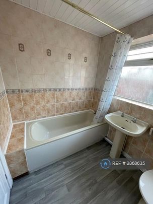 2 bedroom semi-detached house to rent - Photo 1