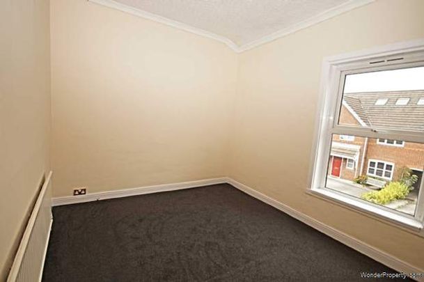 3 bedroom property to rent in Bolton - Photo 1