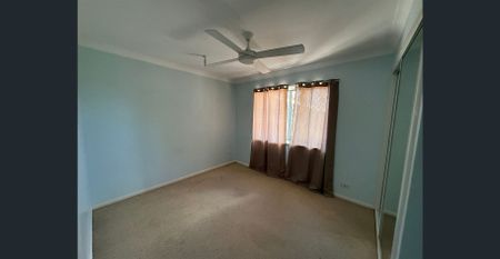 Spacious Family Living in an Ultra-Convenient Location! - Photo 3