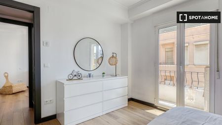 valencia, Valencian Community 46011 - Foto 4