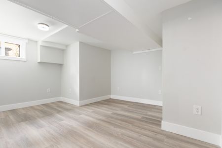 SW Marine Dr & Olympic St, Vancouver - Photo 3