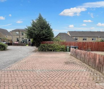 2 bedroom end of terrace house to rent - Photo 2