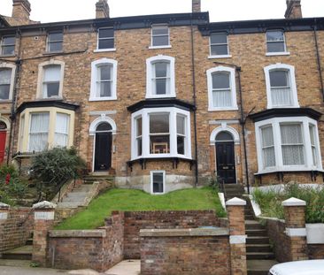 1 bed penthouse to rent in Westbourne Grove, Scarborough, YO11 - Photo 2
