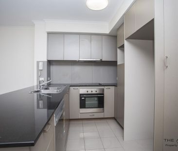 Stylish 3 bedroom in Maylands - Photo 1