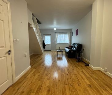 2 bedroom semi-detached house to rent - Photo 2