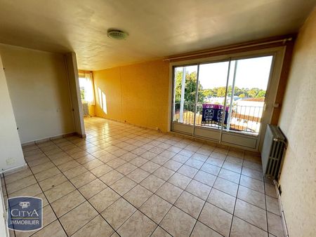 Location Appartement 5 pièces 110m² MONT DE MARSAN 40000 - Photo 3