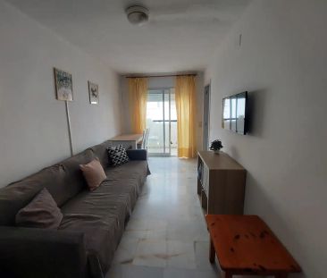 Apartamento de alquiler en Calle Sagitario, Parque de la Paloma - Foto 1