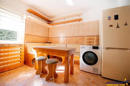 Apartament luminos cu 2 camere decomandate zona Rasnov - Fotografie 5