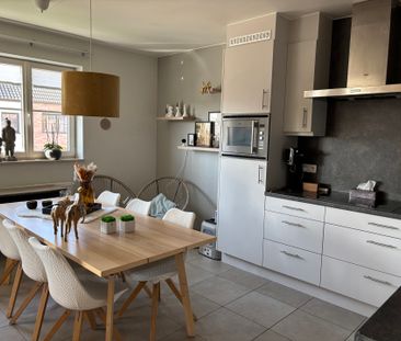 SERSKAMP - Lichtrijk appartement met ondergrondse staanplaats - Photo 2