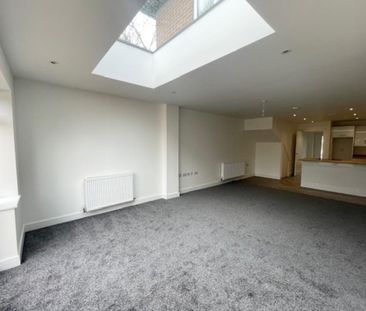 2 bedroom semi-detached house to rent - Photo 3