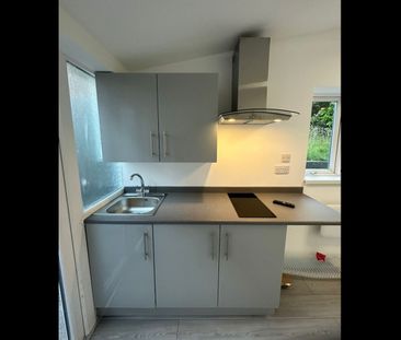 Studio Flat, Valley Road, NG5 - Photo 4