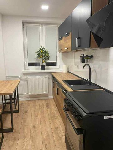 Po remoncie, bardzo eleganckie mieszkanie 2 pokoje - Zdjęcie 3