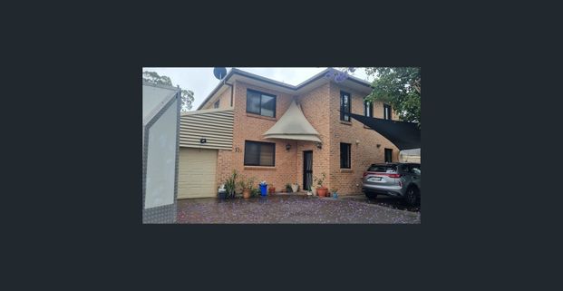 Luxury Home with Top Quality all around. Rent includes Water. - Photo 1